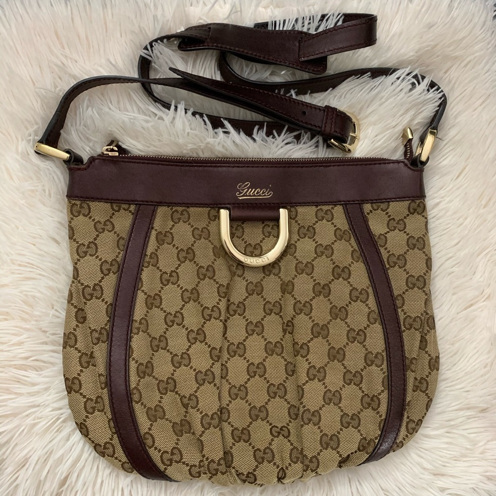 Authentic Gucci Vintage sling bag